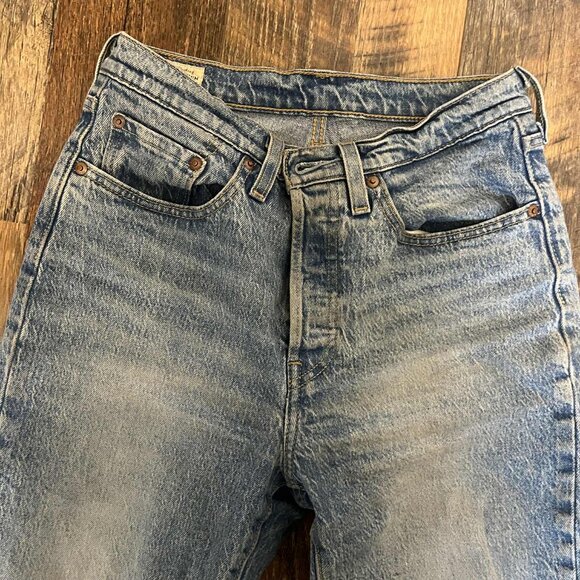 501® Original Fit Women's Jeans - Picture 4 of 8